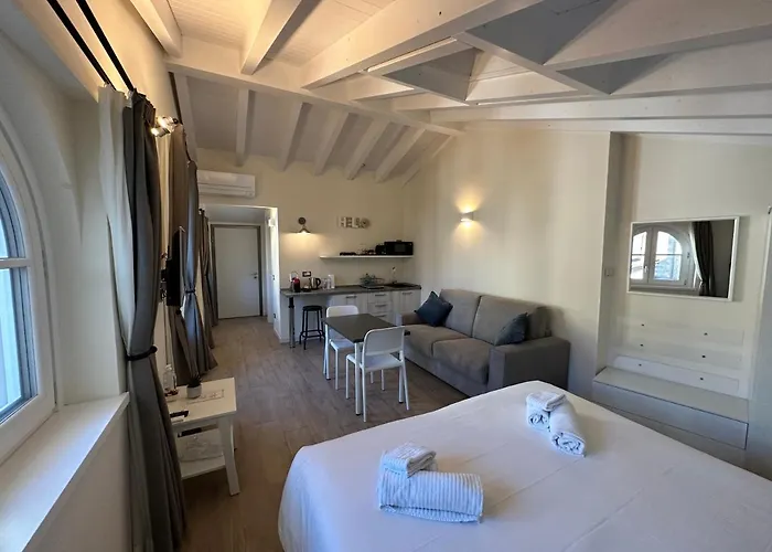 Garden * 斯特雷萨